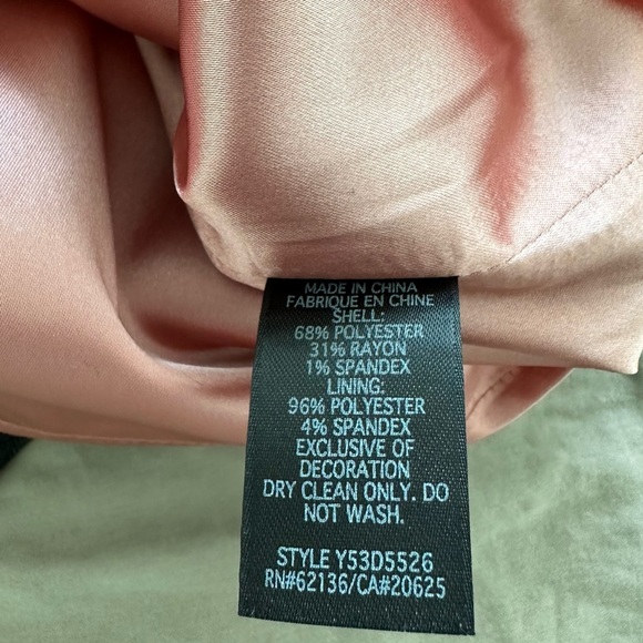 NWT Guess Pinstripe Pencil Skirt - Picture 6 of 6